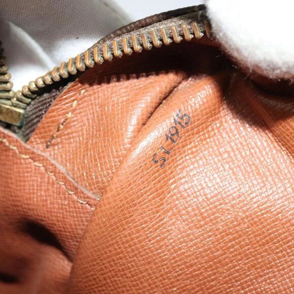 LOUIS VUITTON Monogram Compiegne 28 Clutch Bag - Picture 14 of 16